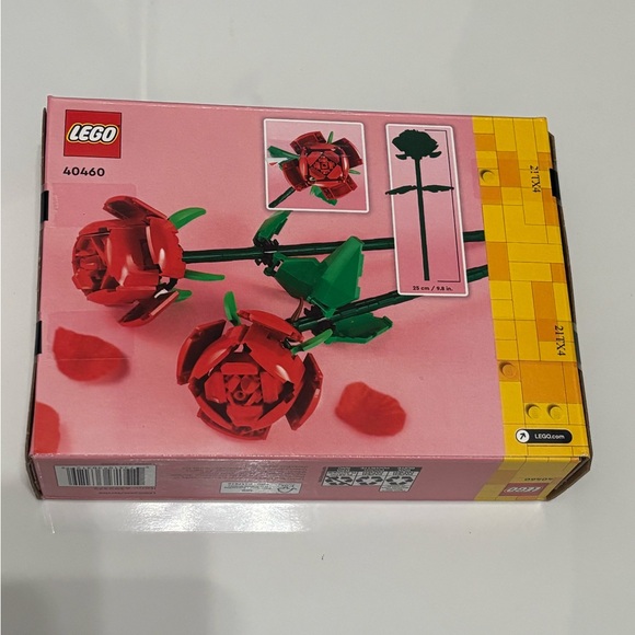 Lego Rose #40460. 120 pieces. New in box. Sealed. - Picture 2 of 5